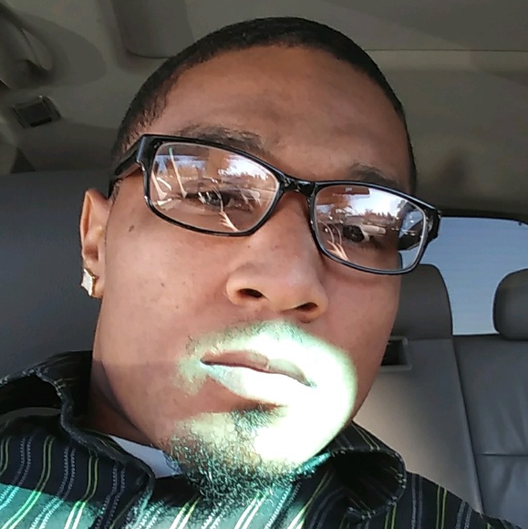 Meet your Posher, L - Picture 1 of 1